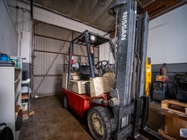28045608
