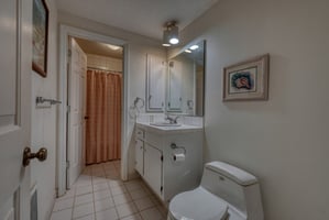 32851104