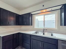 28163082