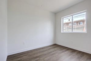 30773898