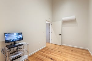 28220531