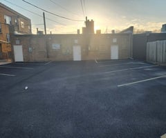 31737463