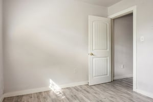 28292834