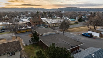 28500896