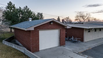 28500884