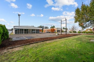 30056440