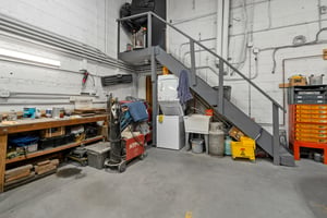 31888047
