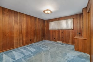 28372595