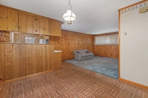 28372608