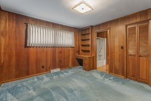 28372596