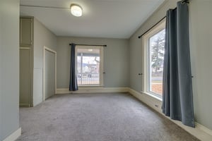 28500986