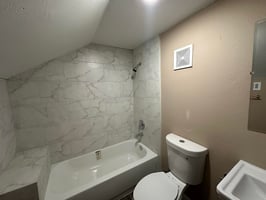 28539686