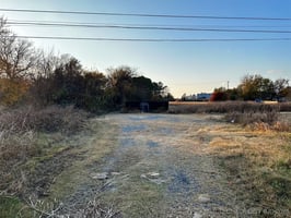 28658424