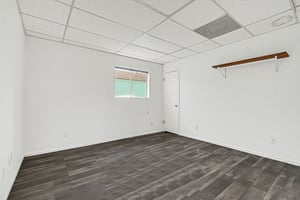 28762582