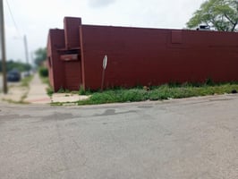 28675092