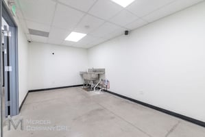 28679542