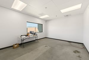 28680487