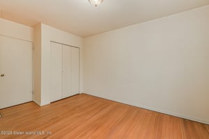 28925193