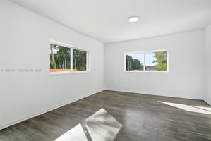 29539737