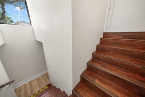 33571939