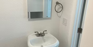 28758686