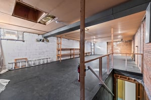 28893530