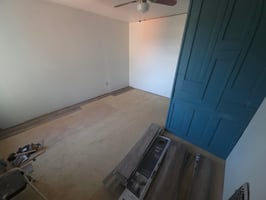 28818579