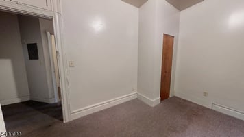 28825633