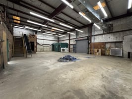 28831735