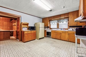 28843570