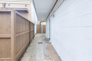28848375