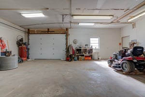 28853570