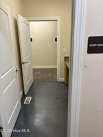 28853040