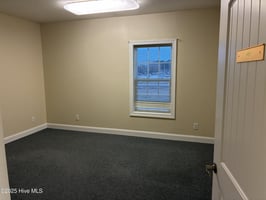 28853074