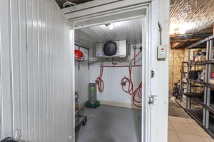 28857582