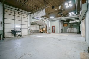28873185
