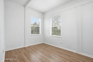 28874028