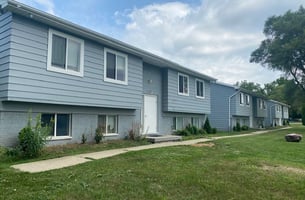 28878805