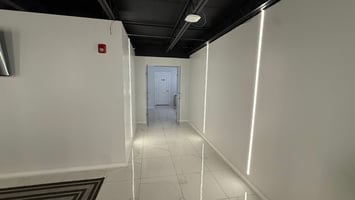 28877829
