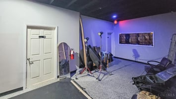 33123057