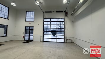 28940382