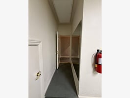 28928300
