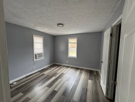28882989