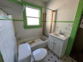 28888547
