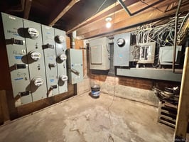 28902804