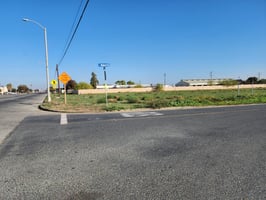 28896015