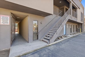 30957532