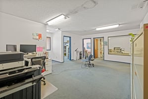 30957542