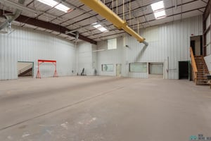 28900073