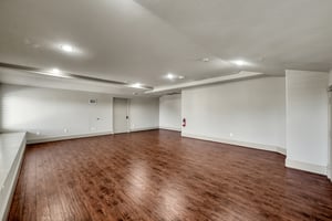 28900493